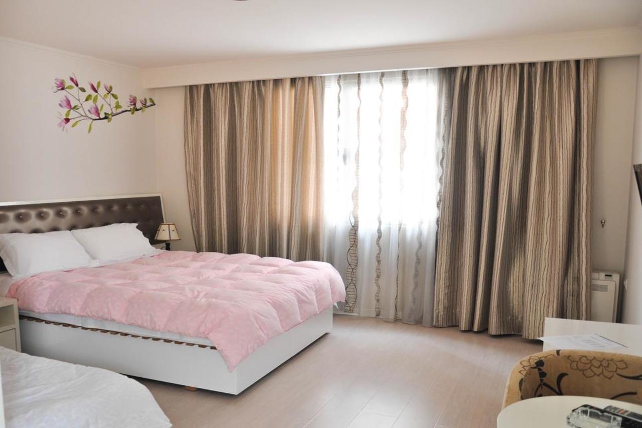 Select City Center Hotel Tirana Exterior foto