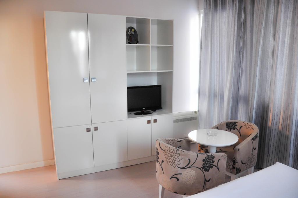 Select City Center Hotel Tirana Quarto foto