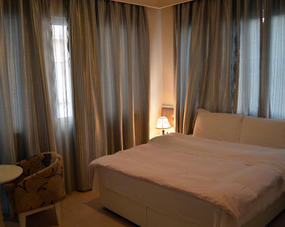 Select City Center Hotel Tirana Exterior foto