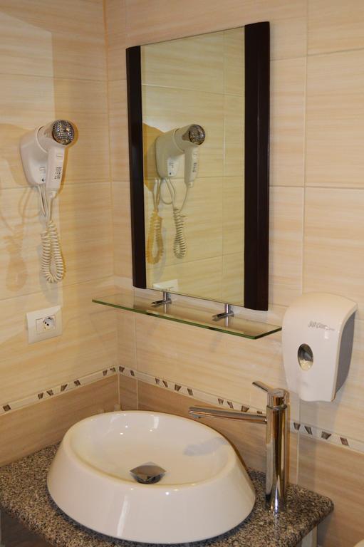 Select City Center Hotel Tirana Quarto foto