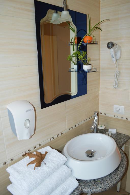Select City Center Hotel Tirana Quarto foto